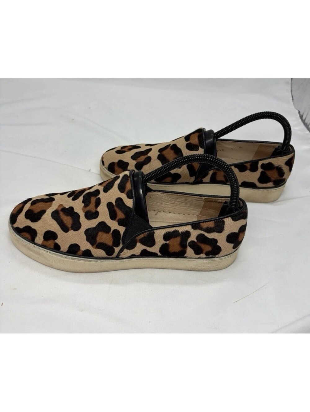 Stuart Weitzman Animal Print Calf Hair Slip-On Sneakers Women's 7.5M Round Toe
